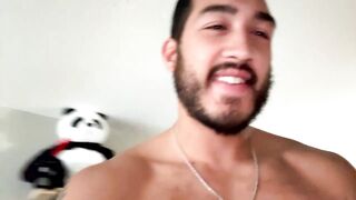 scorpiosting28 - Guy fucks his woman's mouth