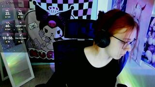 margaret_red - young streamer sits chatting and doesn’t want to undress