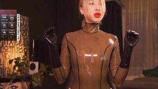 bronnica - [Video] cute lush feed plug