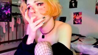 hentaimelody - Young slut shows her little tits