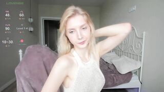 oh_honey_ - Young woman teases in front of the camera and communicates cutely