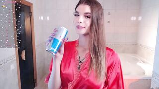 xannasweet - Bathroom babe teasing in front of the camera and having cute conversations