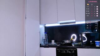 im_milla - The horny slut is cooking