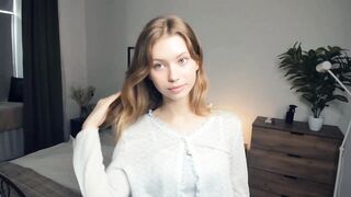 lesi_weis -The adorable little girl is sweet-talking