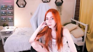 asuka_kawaii - The little red-haired girl sits and chats sweetly.